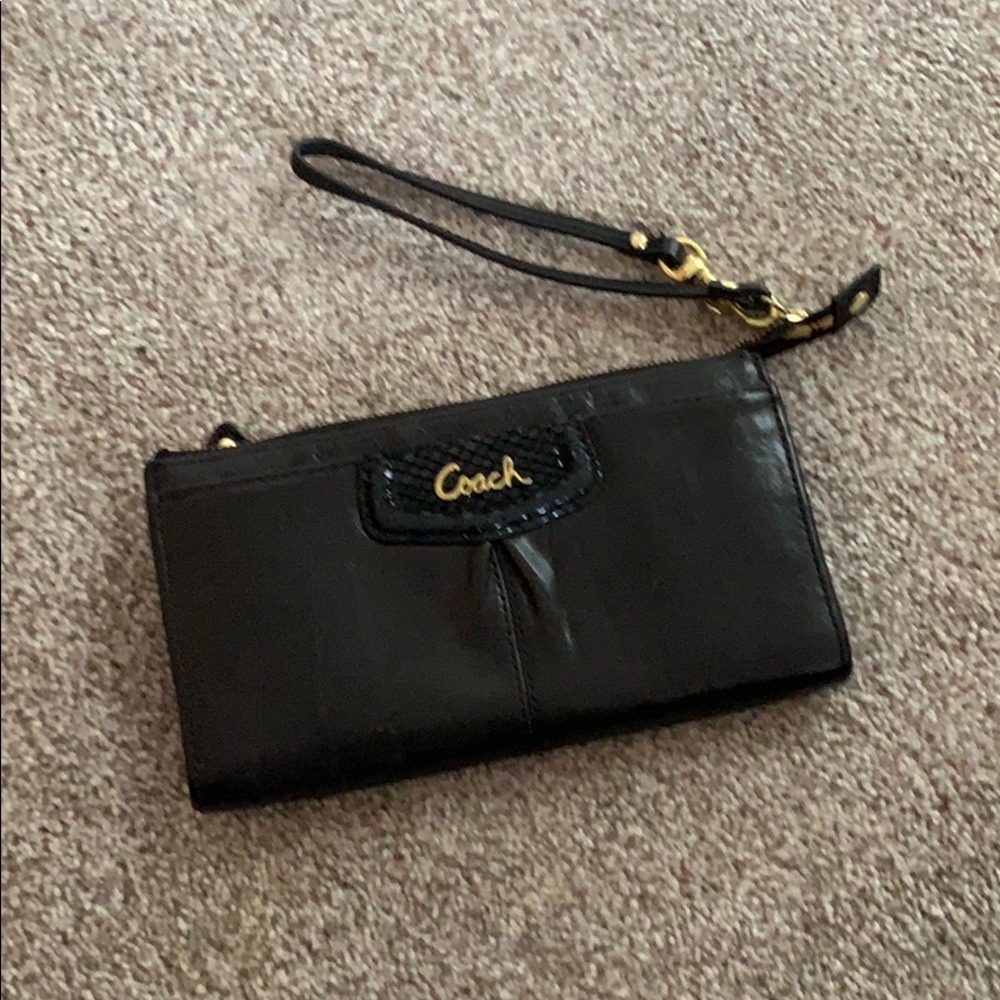 Coach leather wallet/wristlet